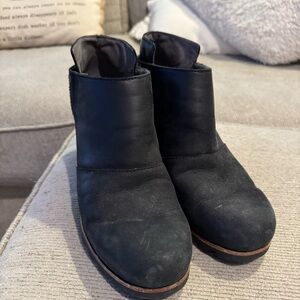 Sorel Black Heeled Boots